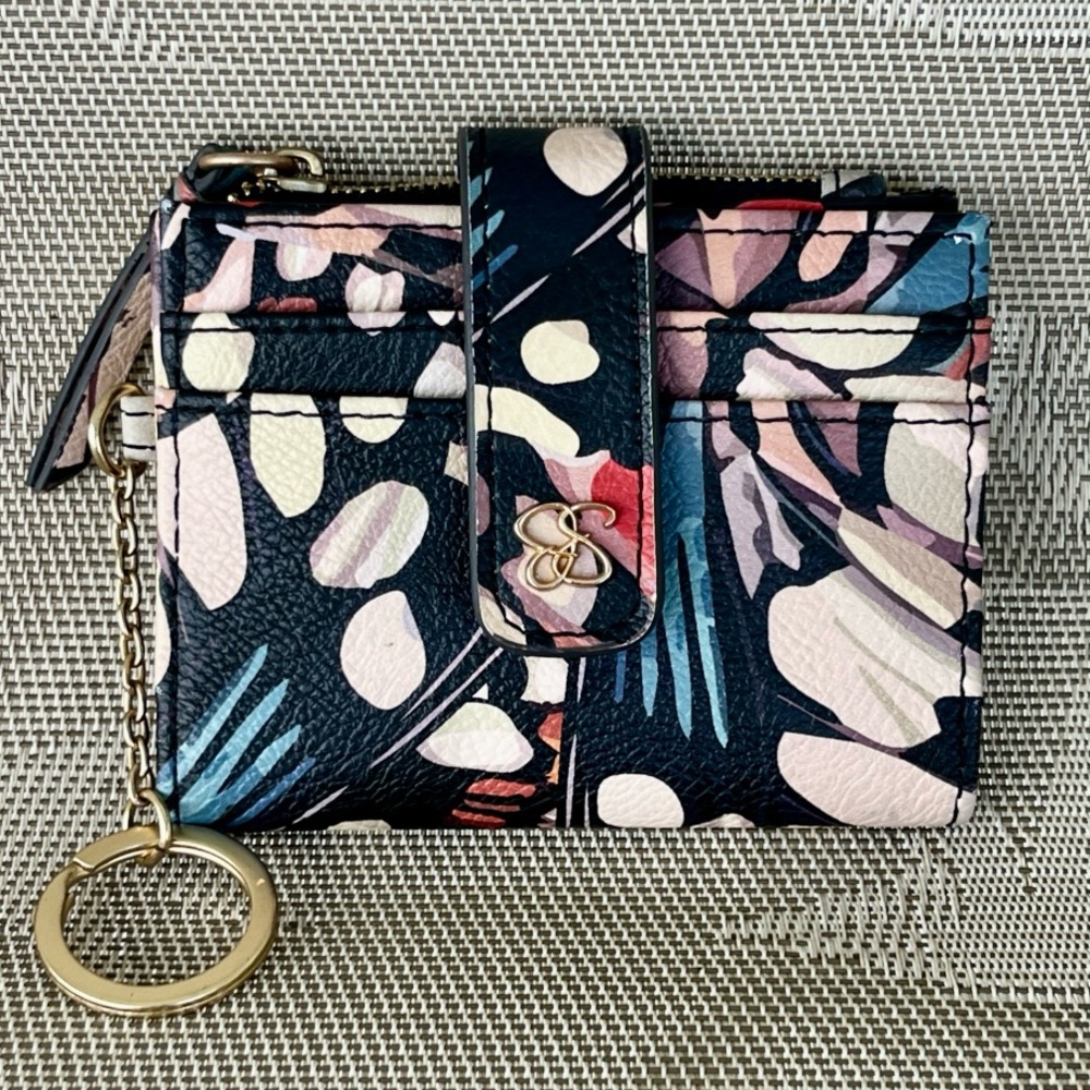 Jessica Simpson Faux Leather Butterfly Dream Casey Tab Card Case Wallet Keychain